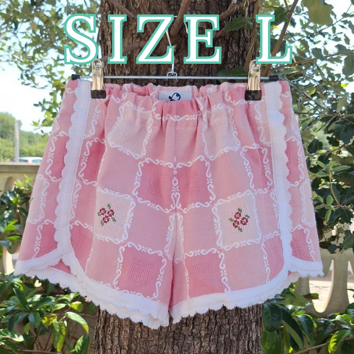 Orsina Shorts Size L