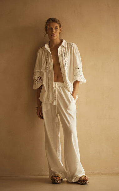 Lace Trim Billow Sleeve Blouse Bianca White - Top