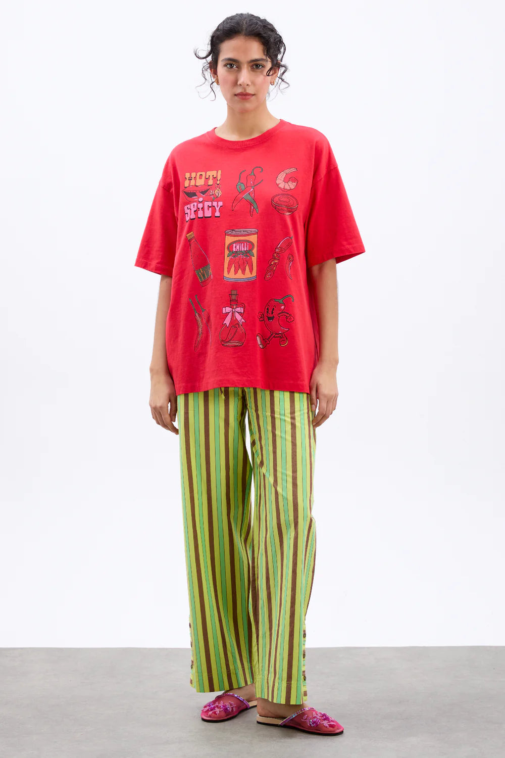 Load image into Gallery viewer, Chilli Boyfriend Tee Red

