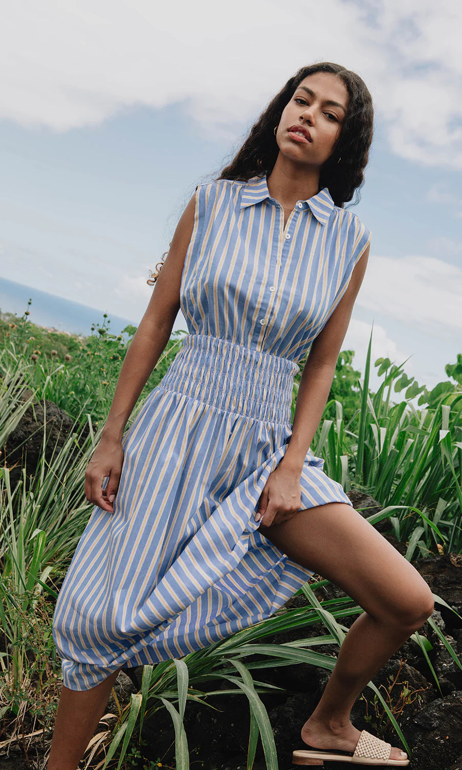Load image into Gallery viewer, Edna Shirting Midi Dress
