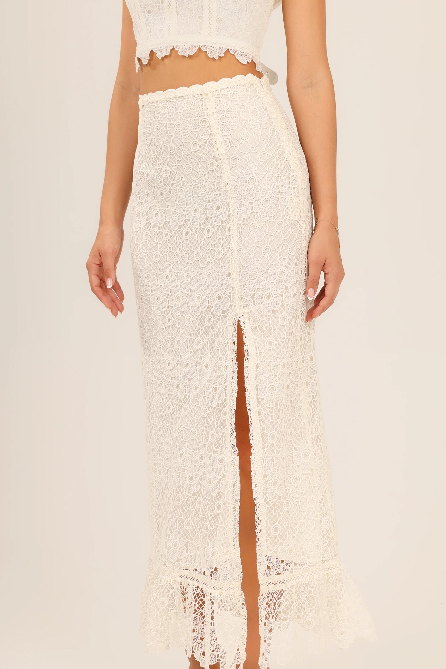 Load image into Gallery viewer, Cordelia Lace Skirt Cream - Skirt
