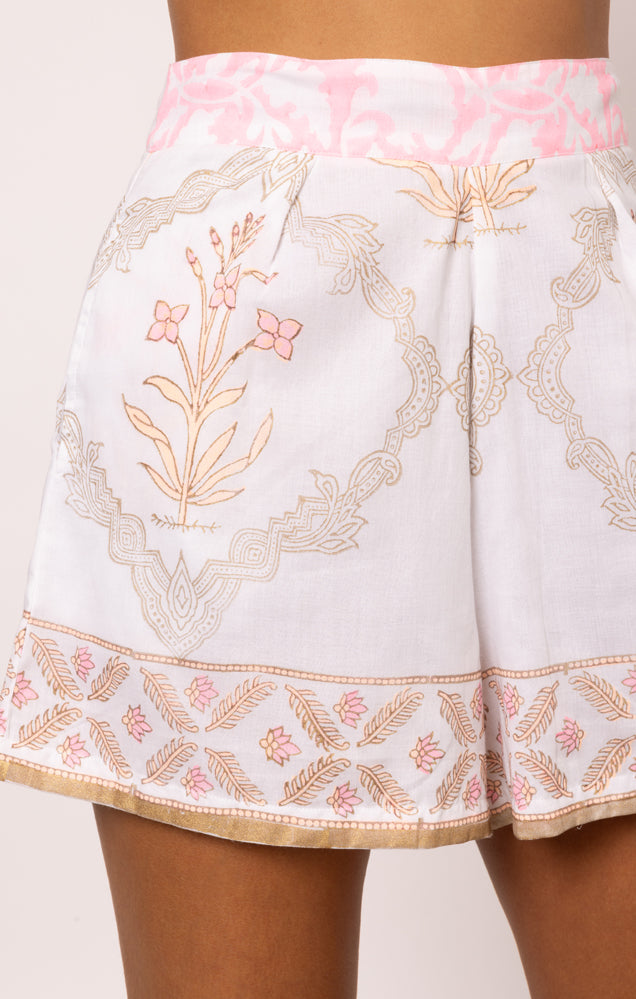 Load image into Gallery viewer, Wide Hem Shorts In Cage Block Print White/Pink Grapefruit
