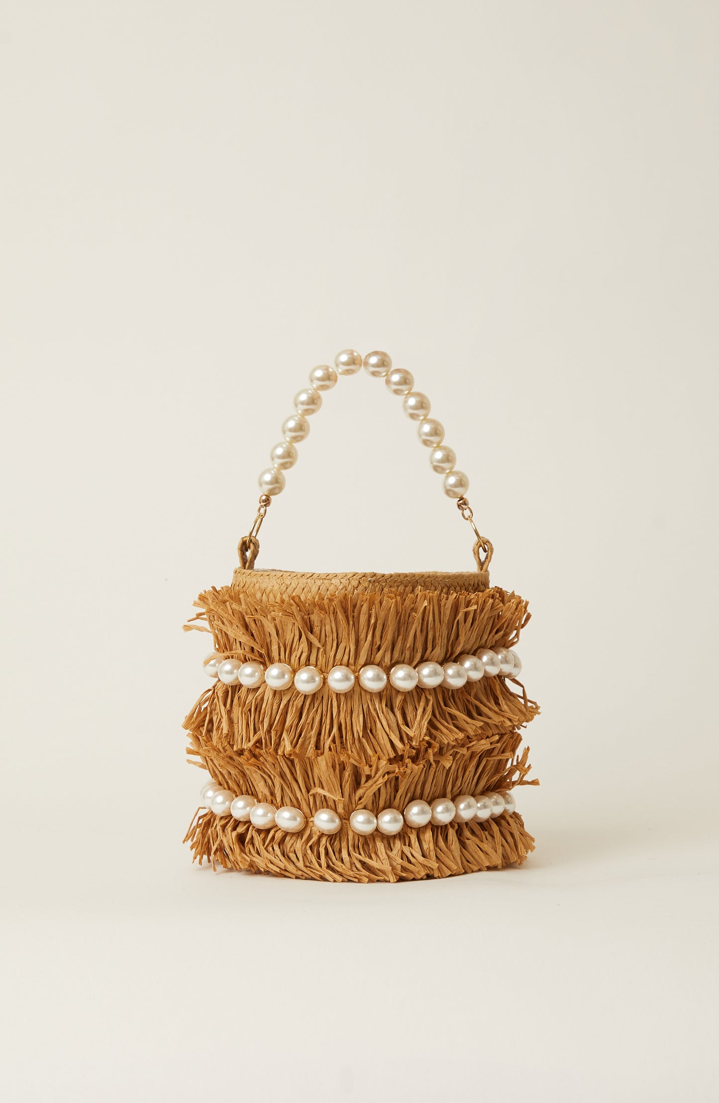 Kate Round Pearl Bucket