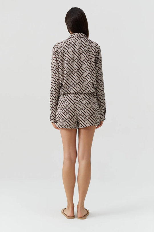 Load image into Gallery viewer, Millie Shirt Chain
