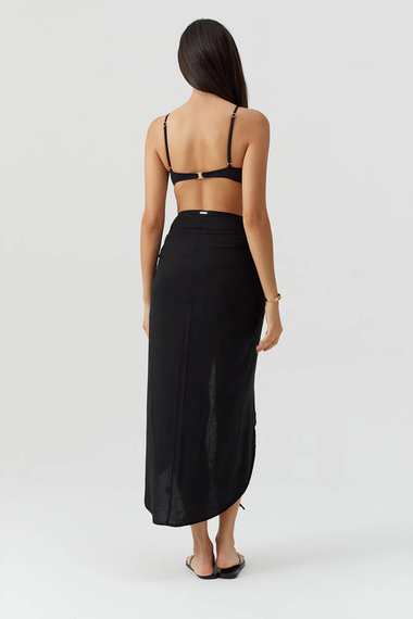 Winnie Pareo Black