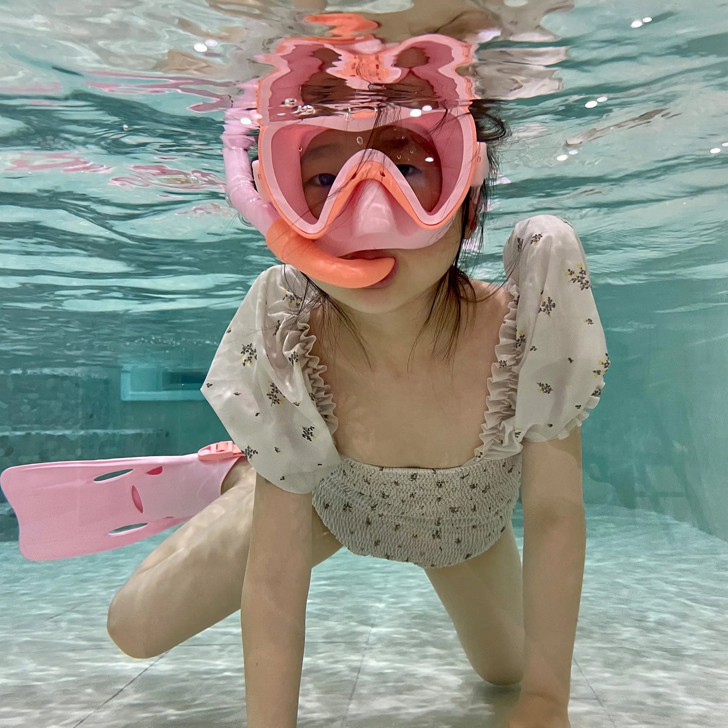 Load image into Gallery viewer, Kids Dive Set Medium Sea Seeker  Strawberry
