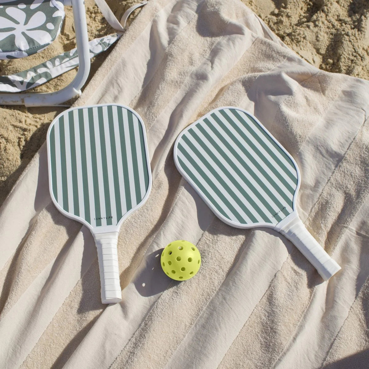 Load image into Gallery viewer, Pickleball Set Vacay Olive
