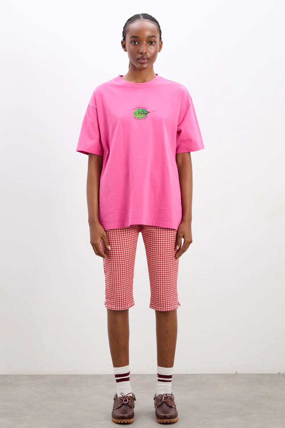 Load image into Gallery viewer, Salad Boyfriend Tee Pink
