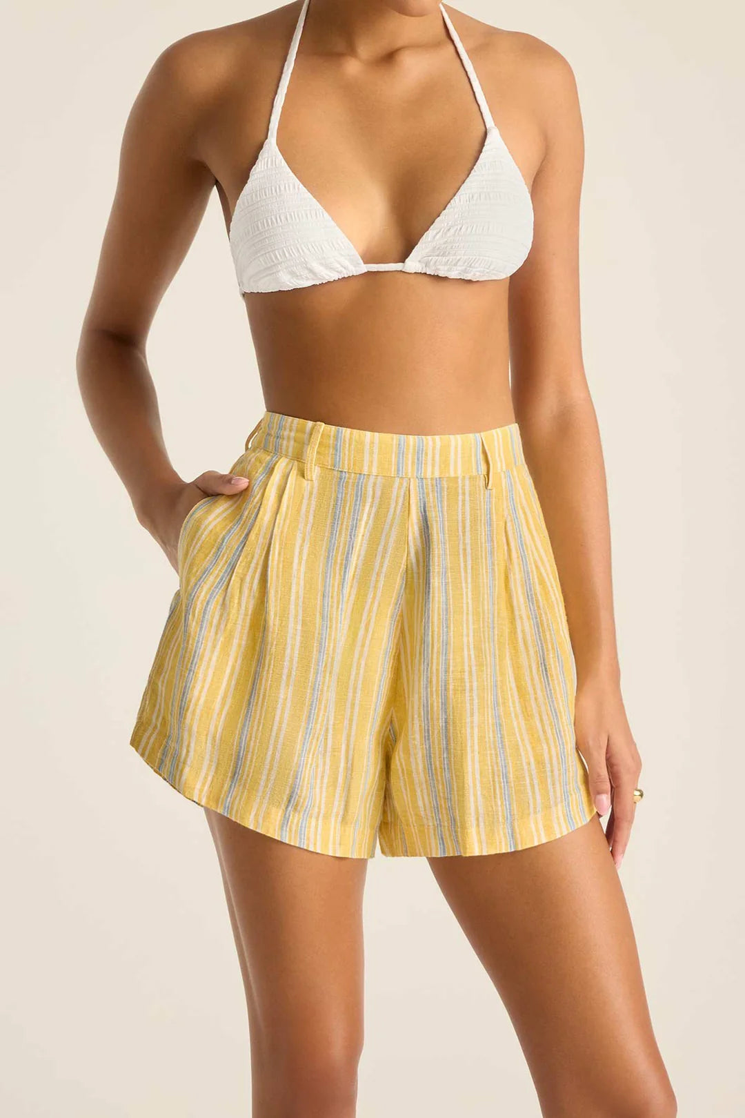 Load image into Gallery viewer, The Getaway Short Sunny Skies
