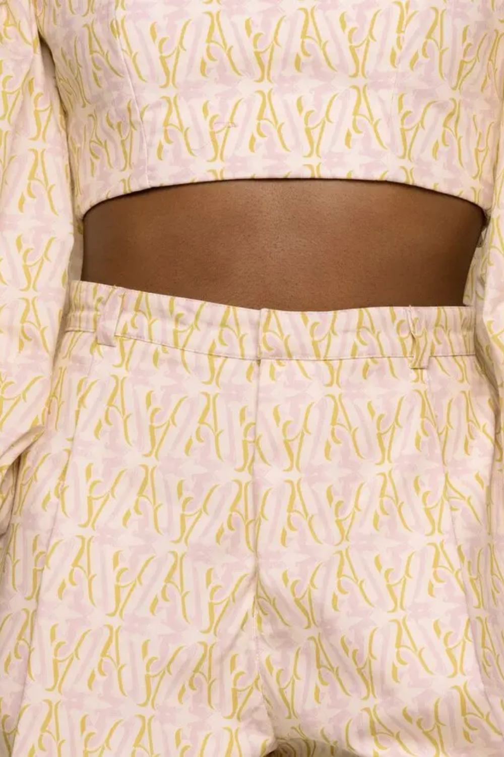 Load image into Gallery viewer, Matching Shorts &amp;amp; Top Set in Blush
