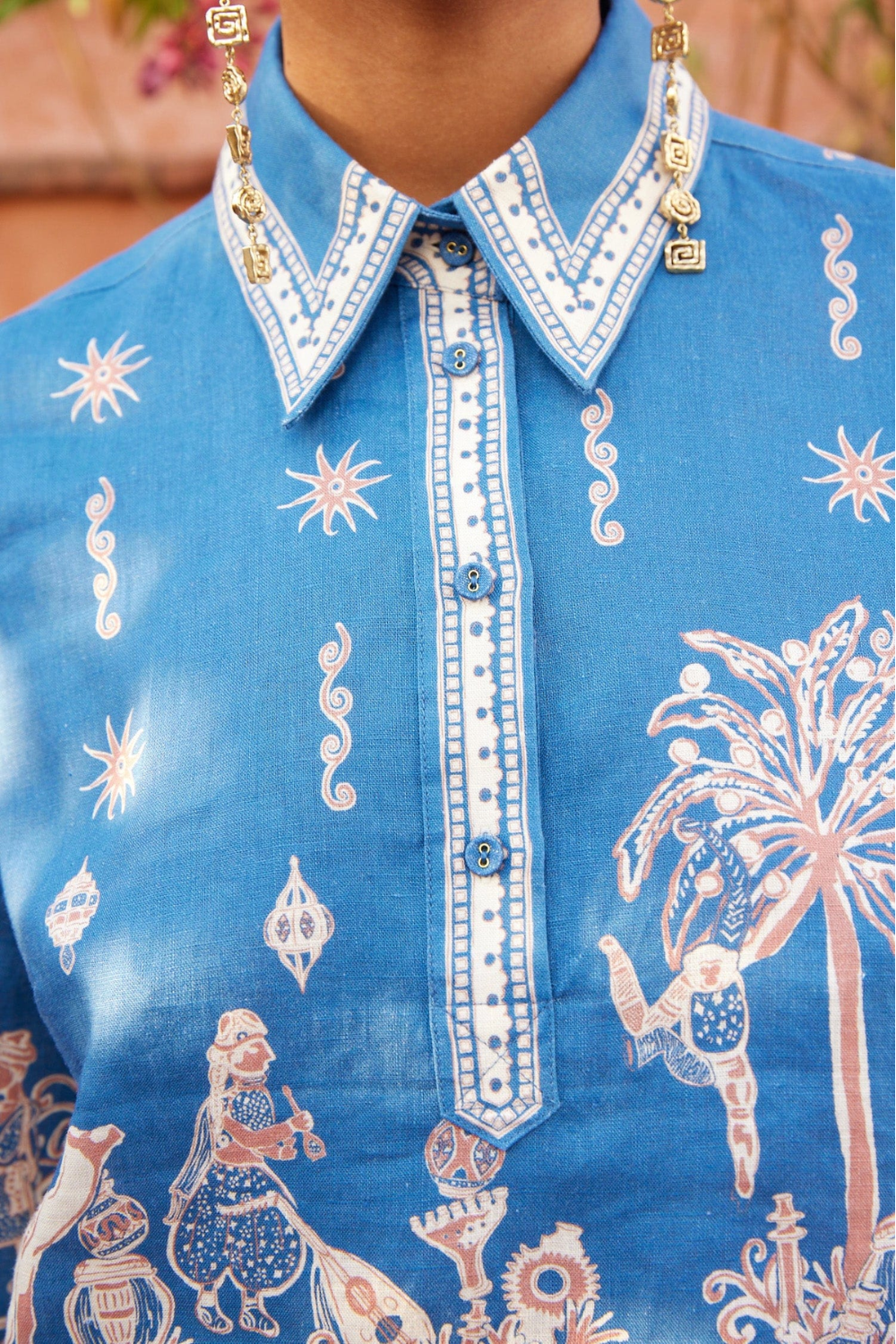 Load image into Gallery viewer, Acacia Cropped Shirt
