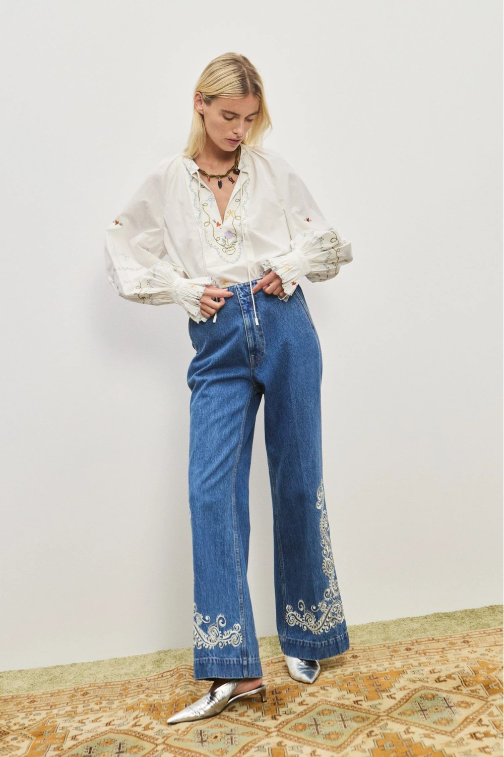 Load image into Gallery viewer, Giulia Embroidered Blouse

