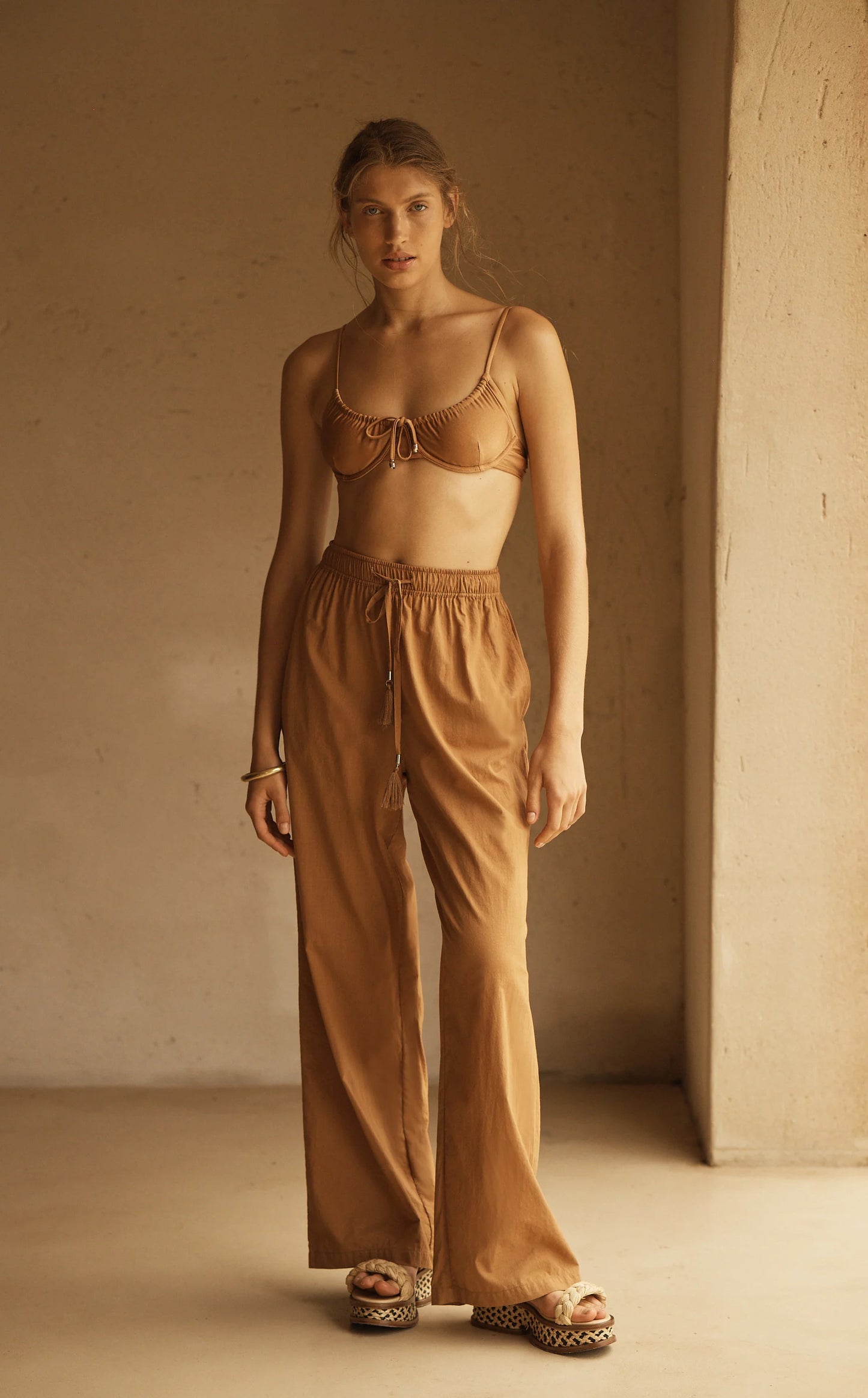 Load image into Gallery viewer, Straight Leg Pant Camello
