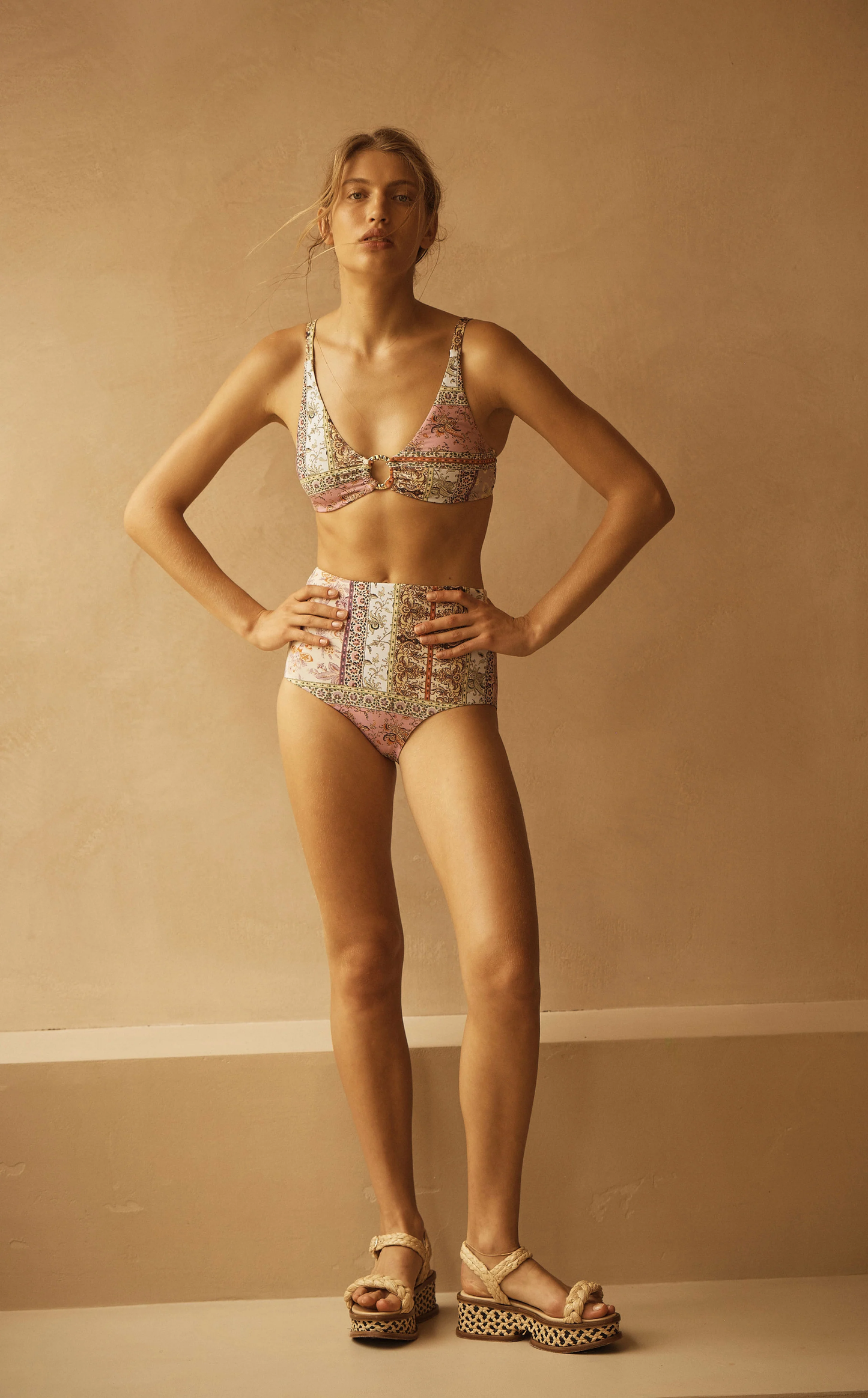 Load image into Gallery viewer, Classic High Brief Sontuosa - Bikini Bottom
