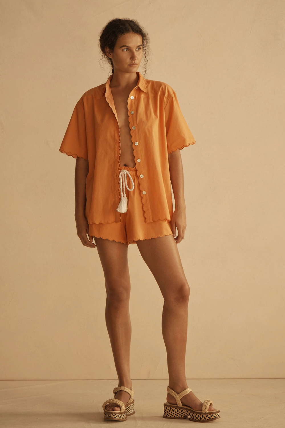 Load image into Gallery viewer, Scallop Short Sleeve Shirt Tangelo

