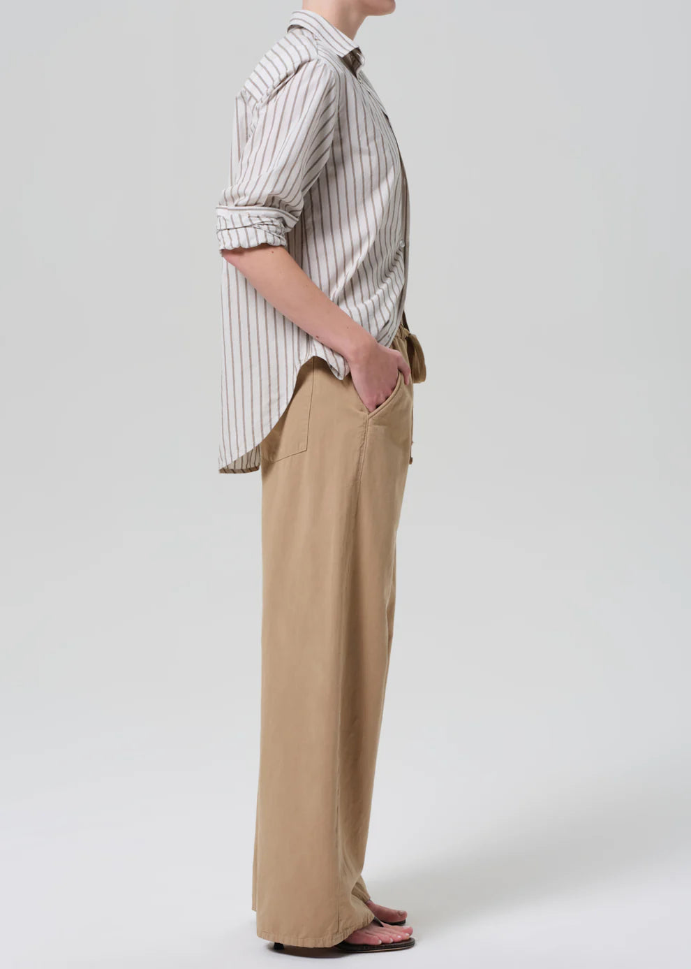 Load image into Gallery viewer, Aurora Pull On Catalina
