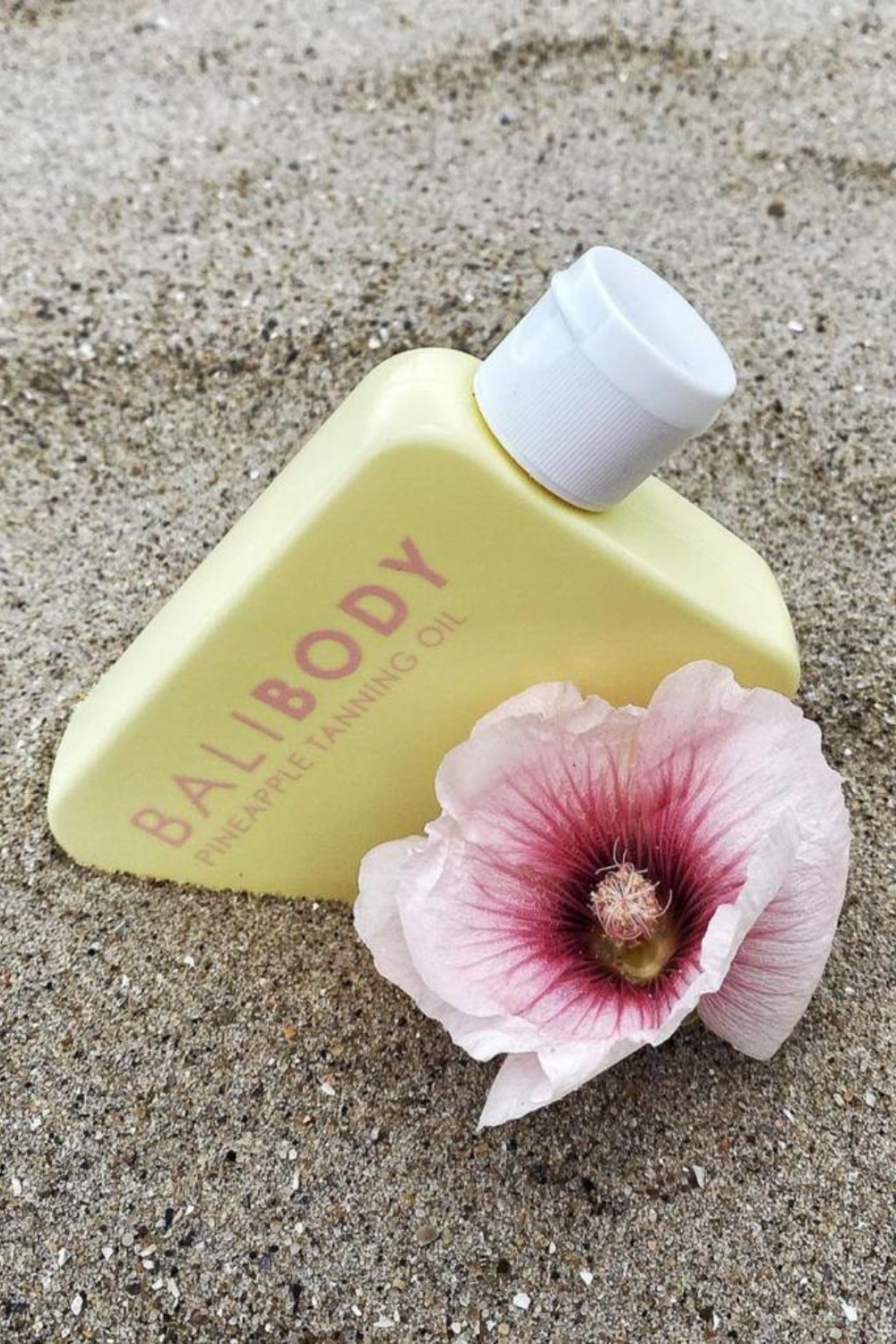 Load image into Gallery viewer, Bali Body Pineapple Tanning Oil SPF 15
