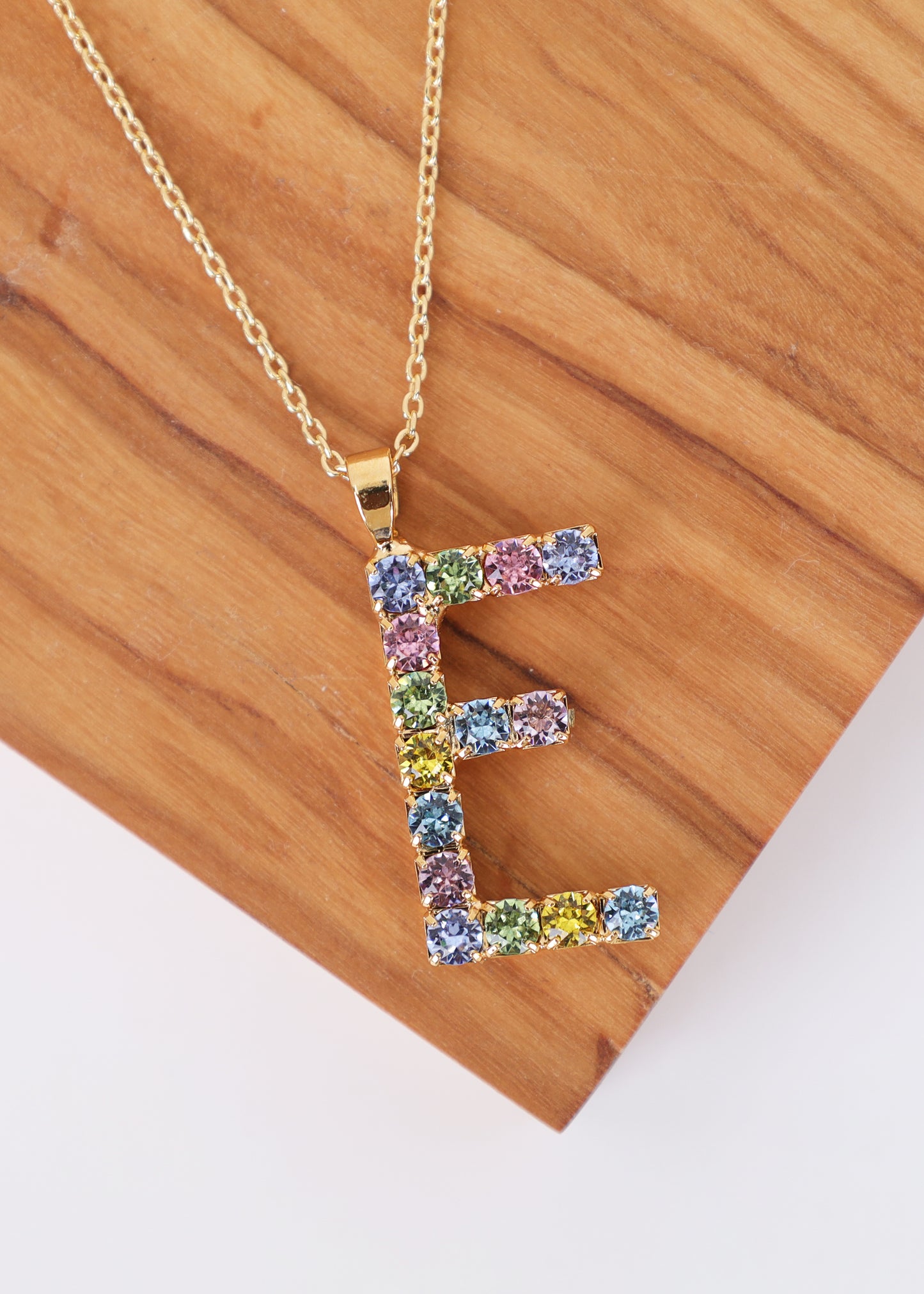 Load image into Gallery viewer, Letter Necklace Rainbow E
