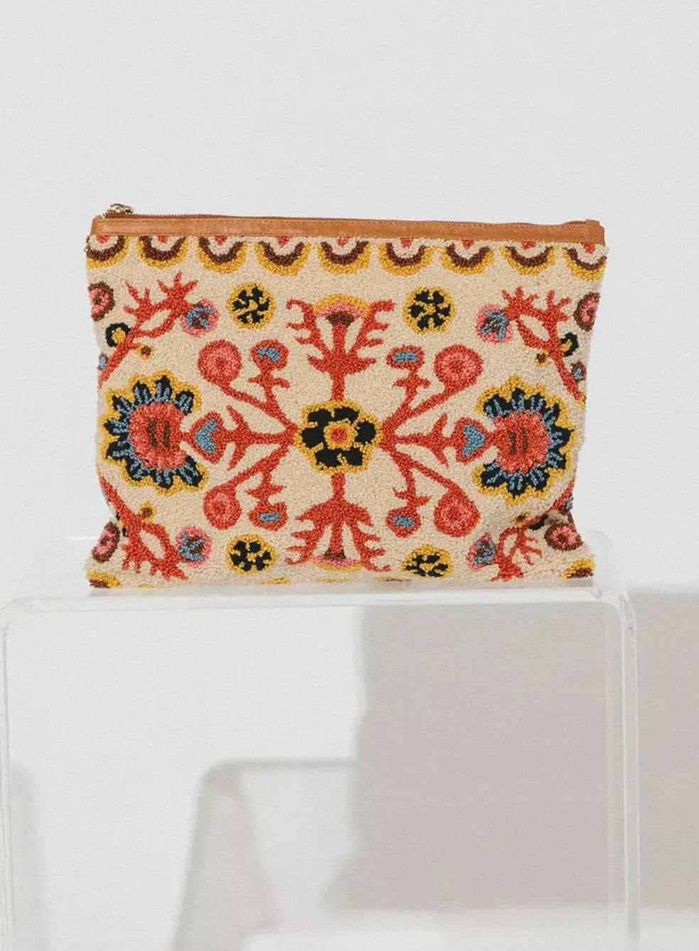Load image into Gallery viewer, Evora Clutch - ONE SIZE - Pouch
