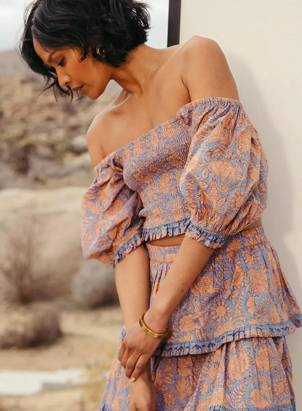 Load image into Gallery viewer, Paislee Blouse Vine Block Print - Top
