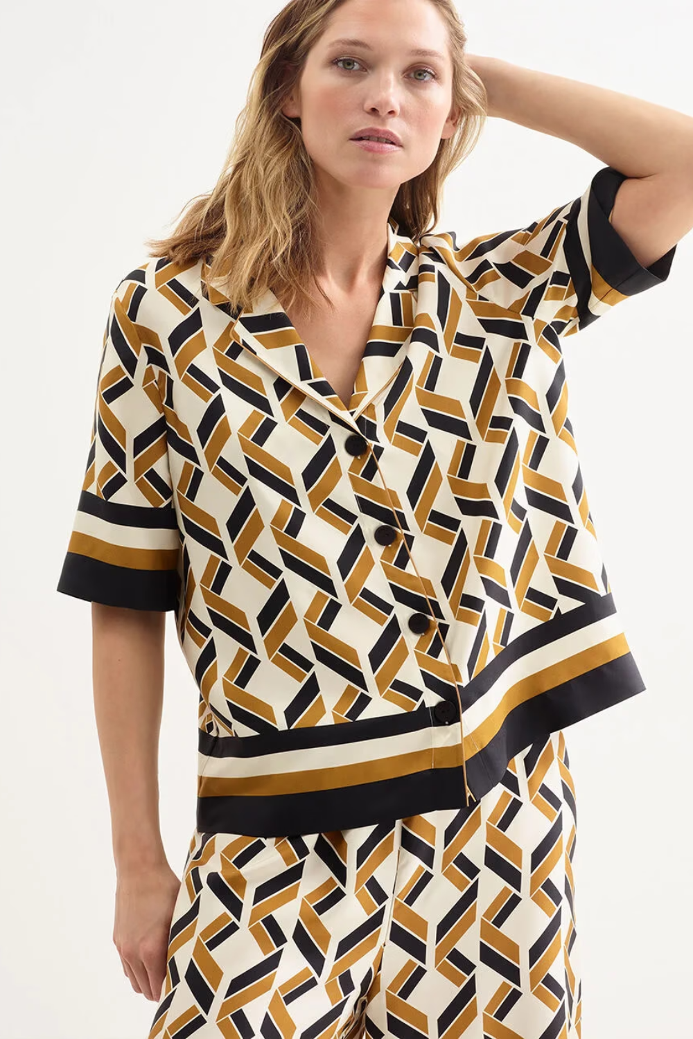 Load image into Gallery viewer, Sonore Shirt Imprime Swim Noir
