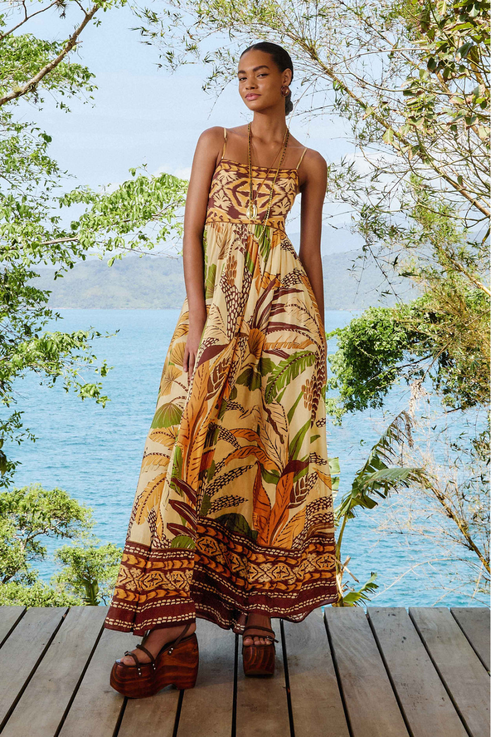 Load image into Gallery viewer, Foliage Sketch Sand Maxi Dress
