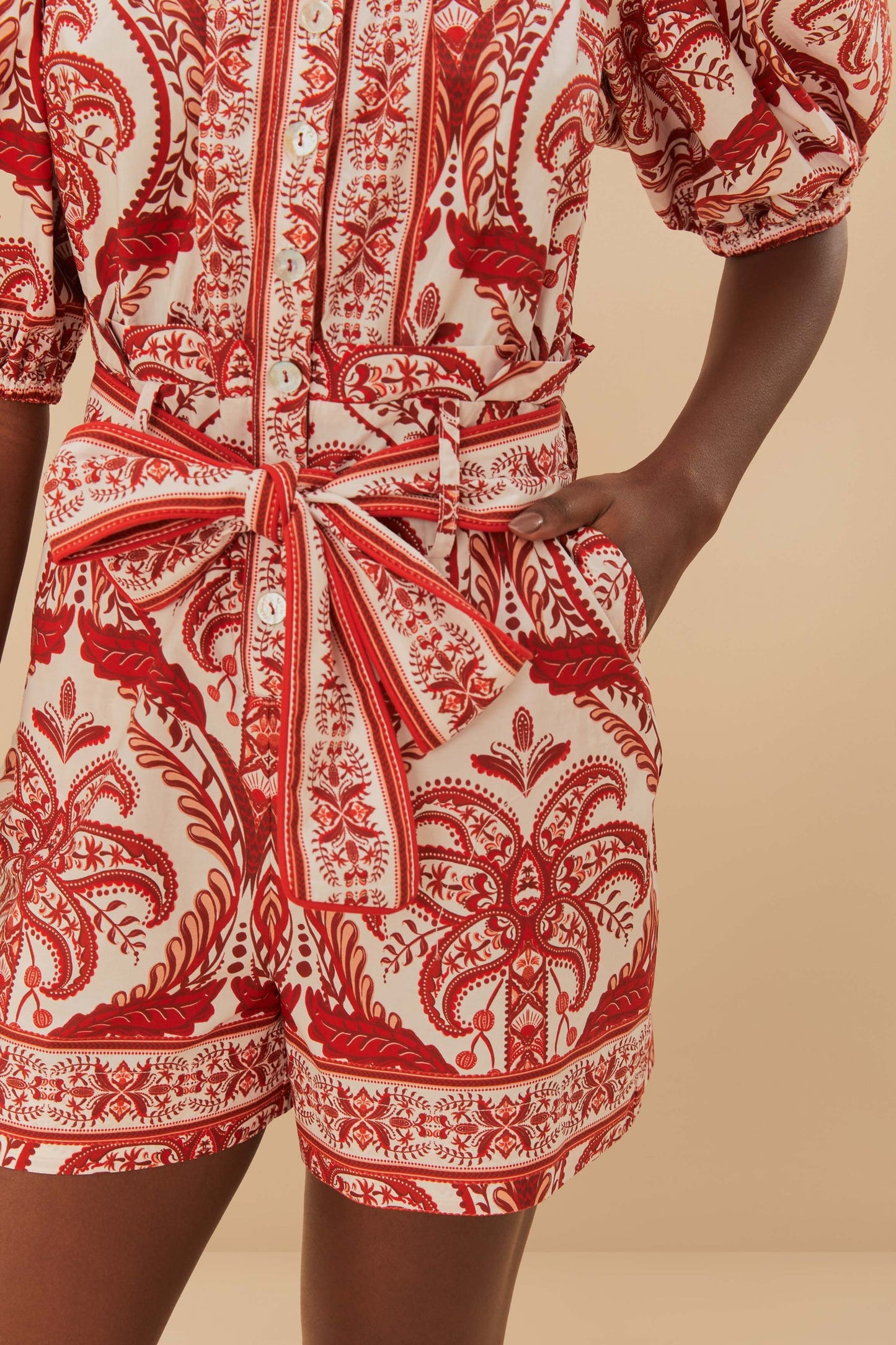 Load image into Gallery viewer, Tropical Cameo Off-White Romper
