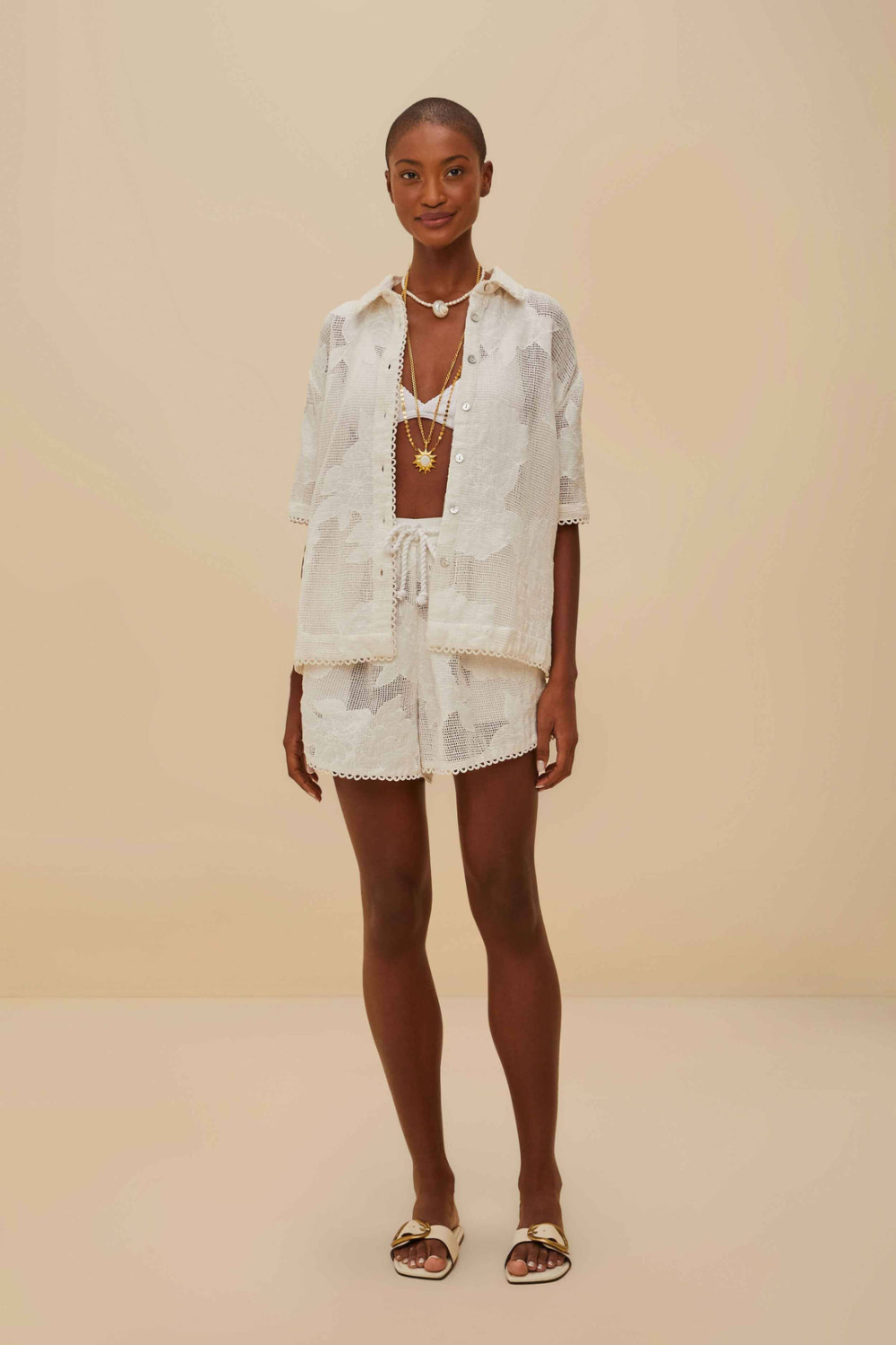 Load image into Gallery viewer, White Flower Shorts
