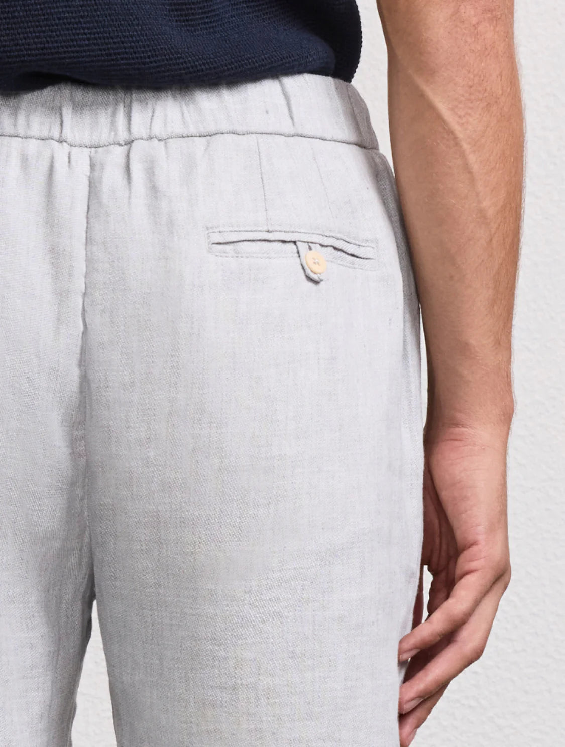 Load image into Gallery viewer, Oscar Linen Chinos Light Melange Grey - Trousers
