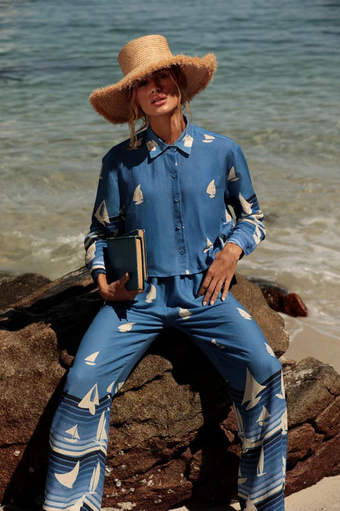Load image into Gallery viewer, Shirt Cropped Barcos
