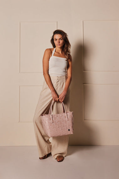 Paris Shopper Nude