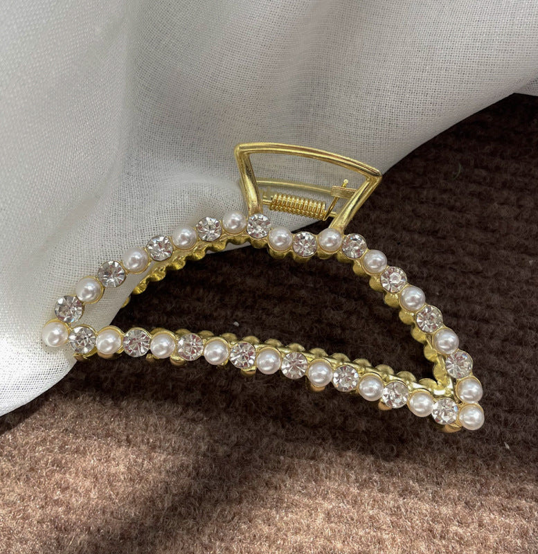 Load image into Gallery viewer, Gold Pearl/Diamond Hair Claw Clip
