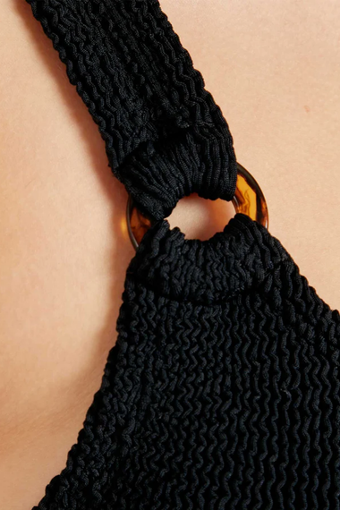 Domino One Piece Black