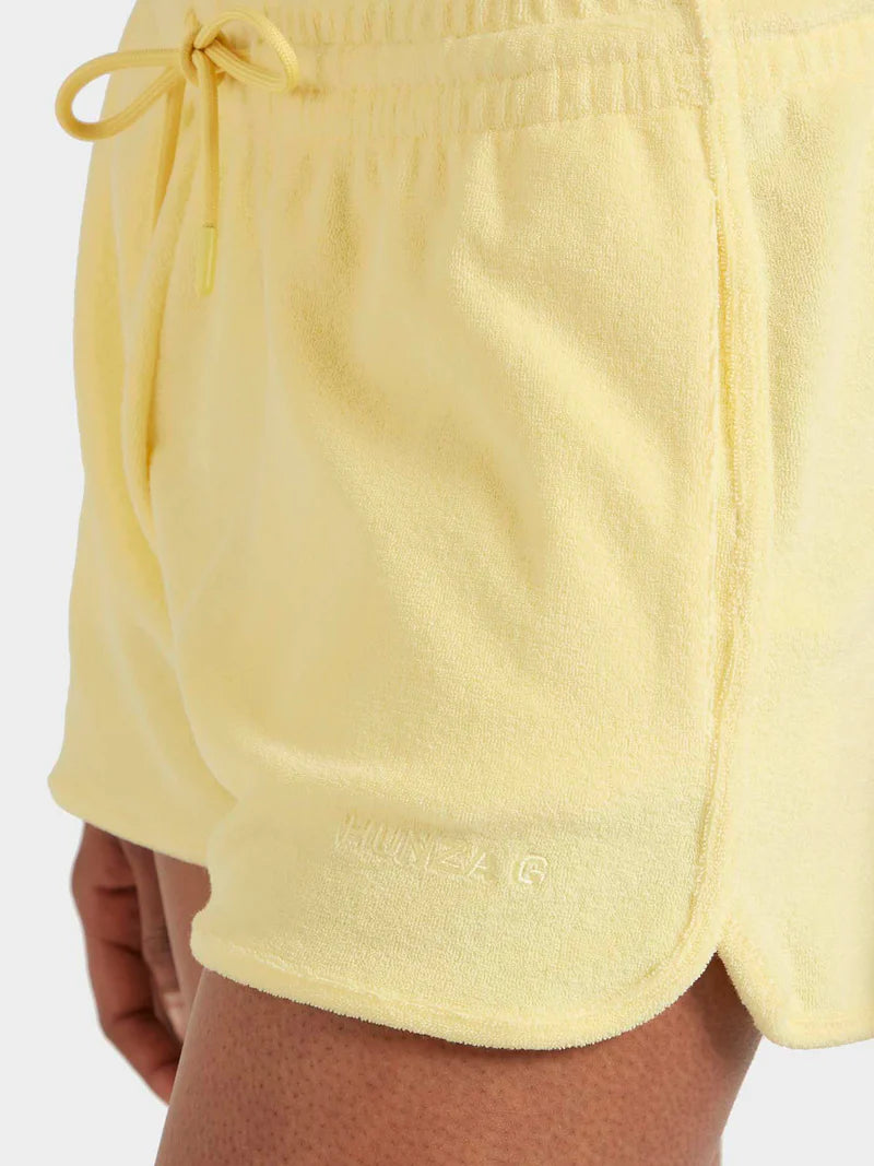 Load image into Gallery viewer, Terry Towelling Shorts Butter

