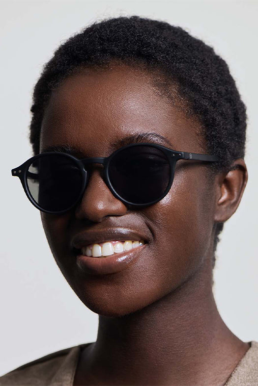 Load image into Gallery viewer, Sun D Black
