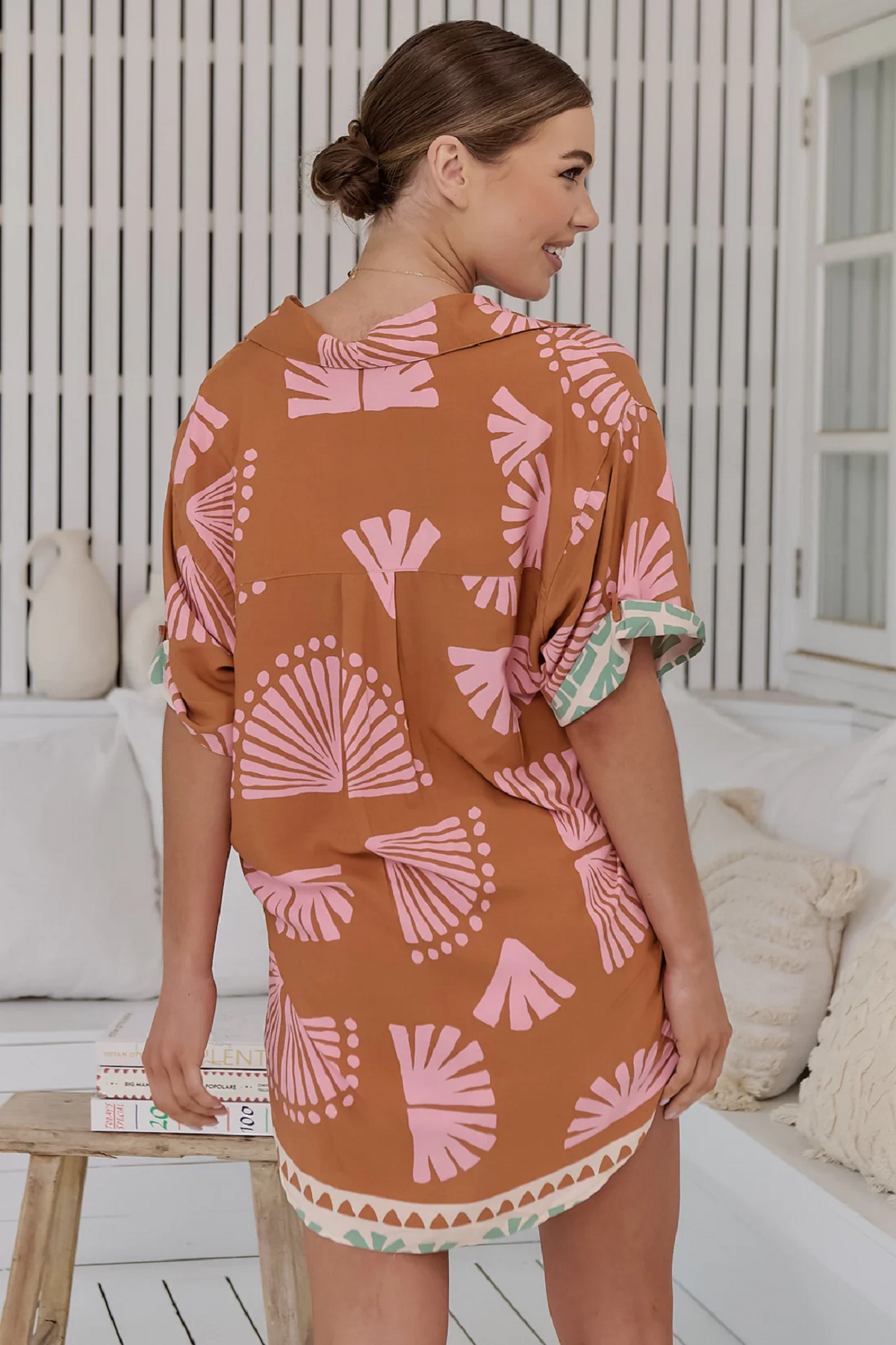 Load image into Gallery viewer, Suga Print Lola Shirt - Top
