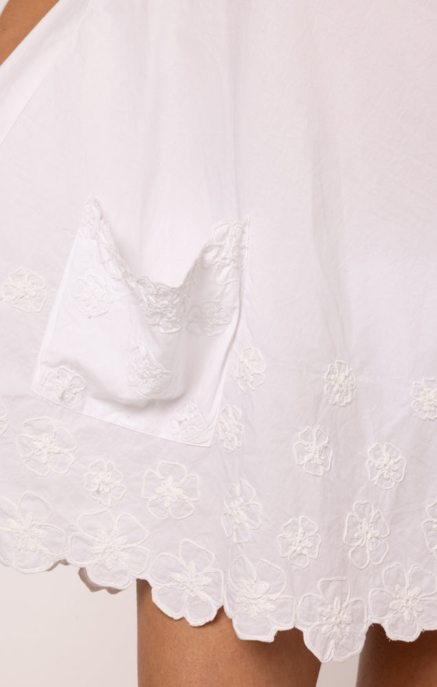 Load image into Gallery viewer, Poplin Low Back Dress with Cord Flower In White
