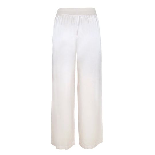 Ladies White Capri Pants