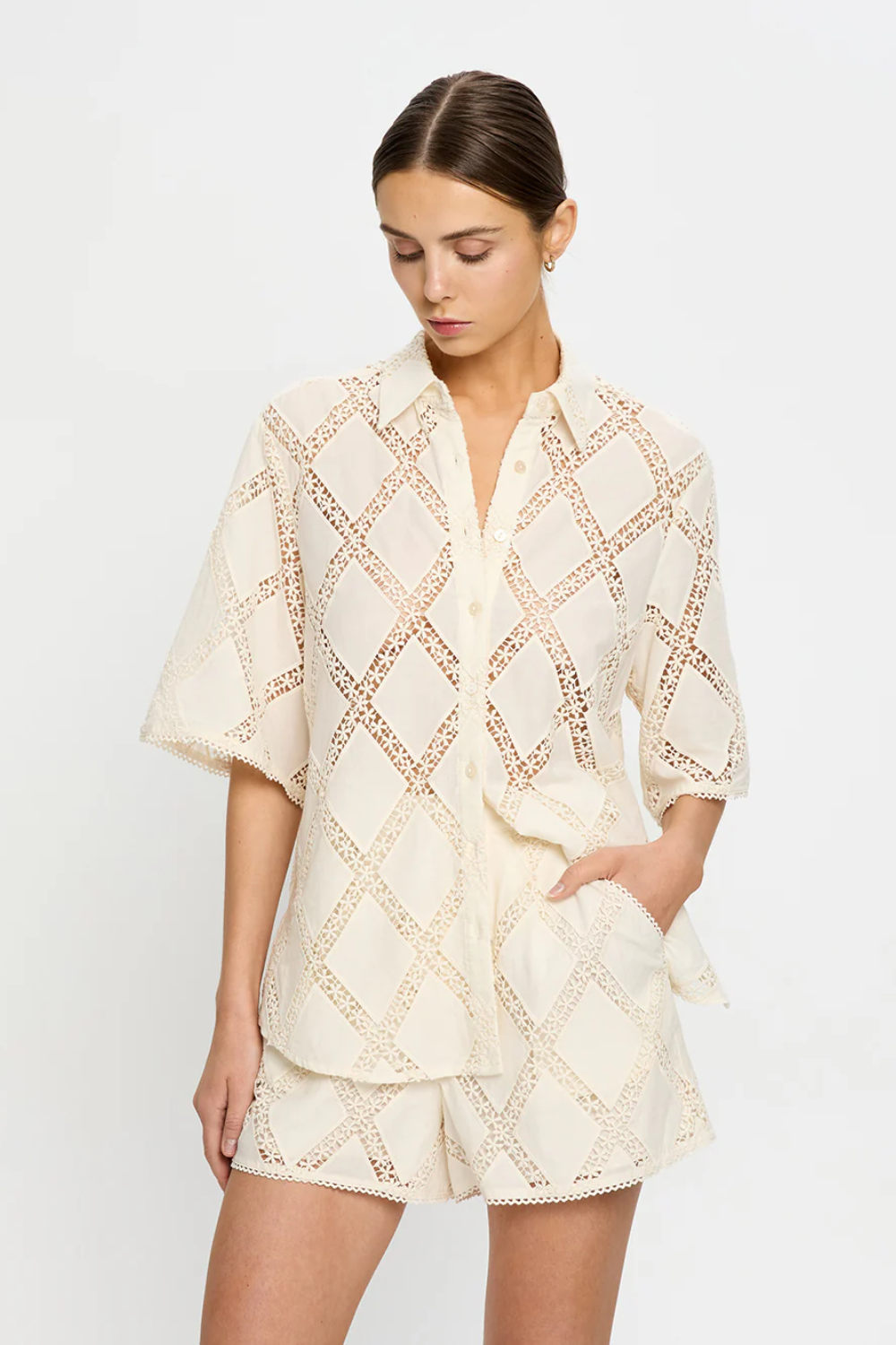 Load image into Gallery viewer, Izzy Shirt Cream

