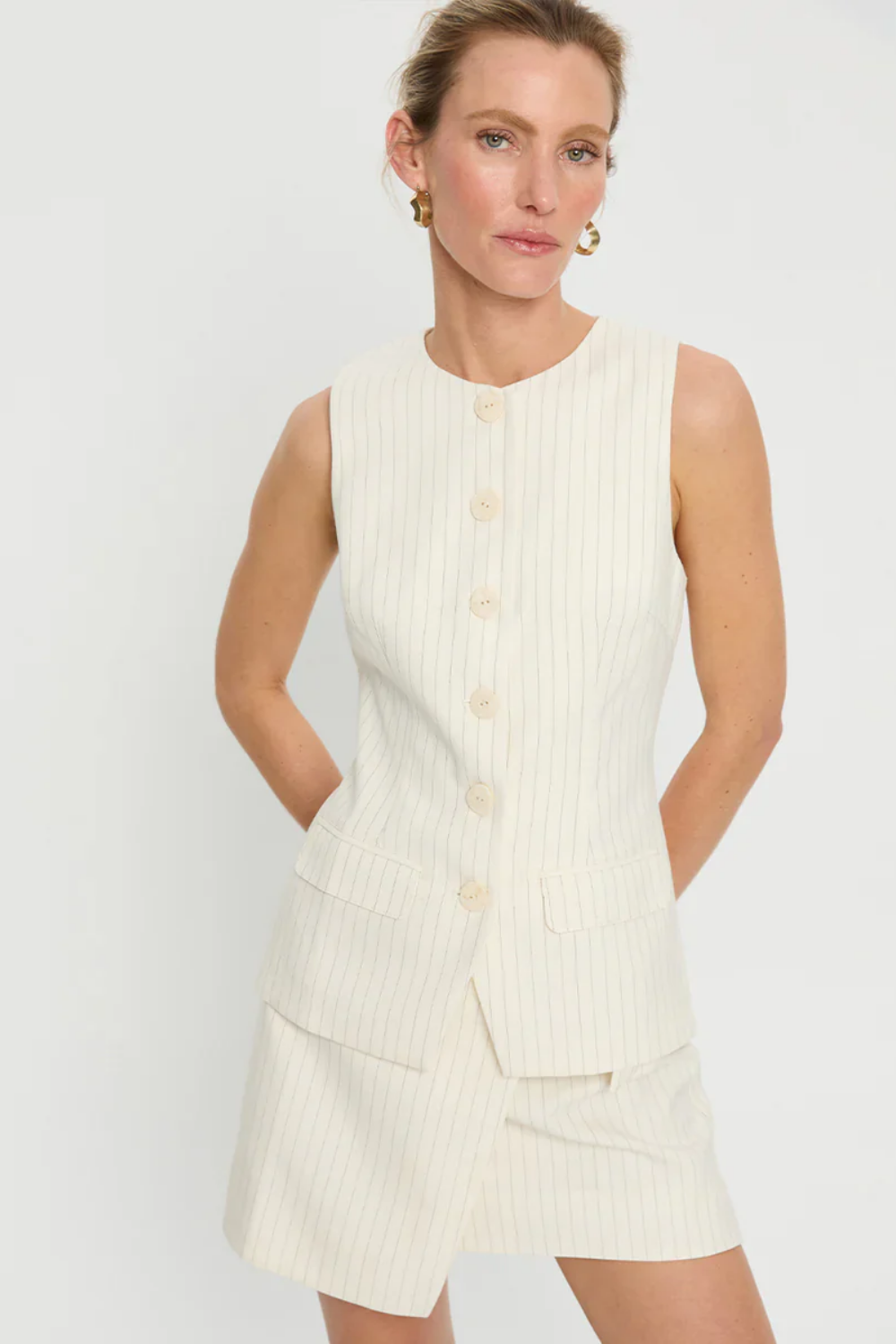 Load image into Gallery viewer, Yara Vest
