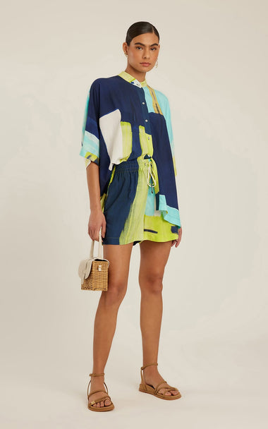 Priest Neckline Shirt Bleue - Top