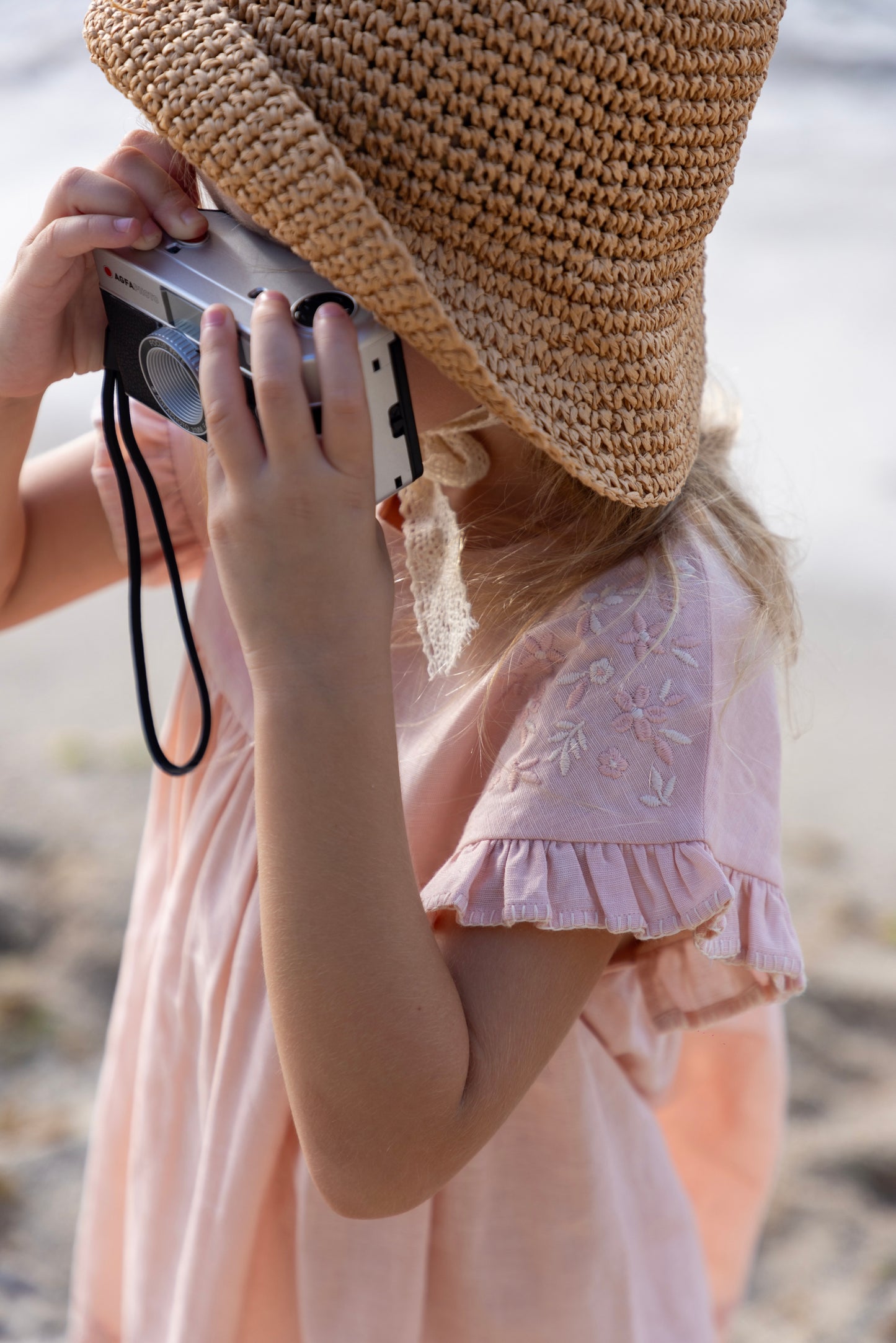 Load image into Gallery viewer, Lila Girls Dress Pink Sand
