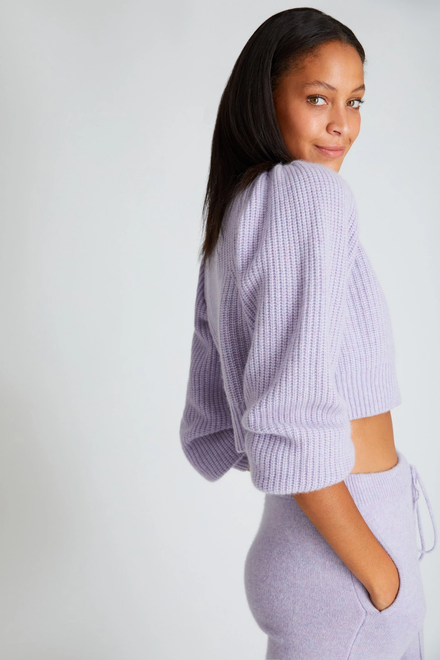 Load image into Gallery viewer, Avignon Cropped Cardigan Purple
