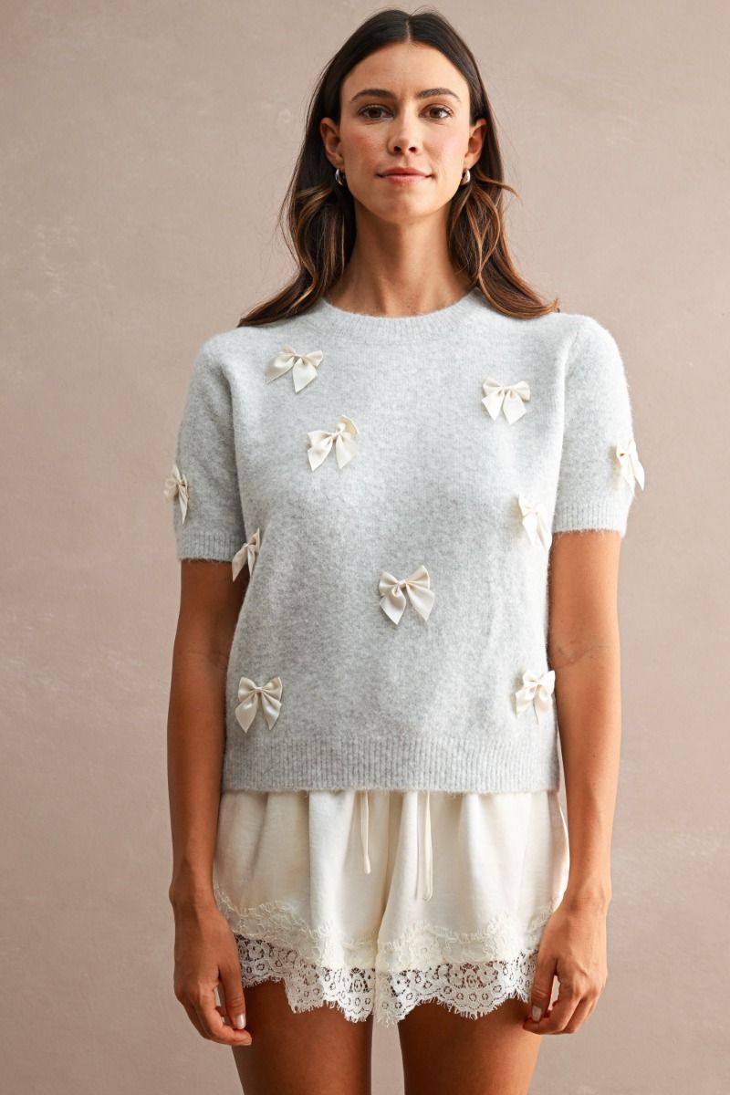 Load image into Gallery viewer, Ribbon Detail Knit Top Lt Grey/Cream
