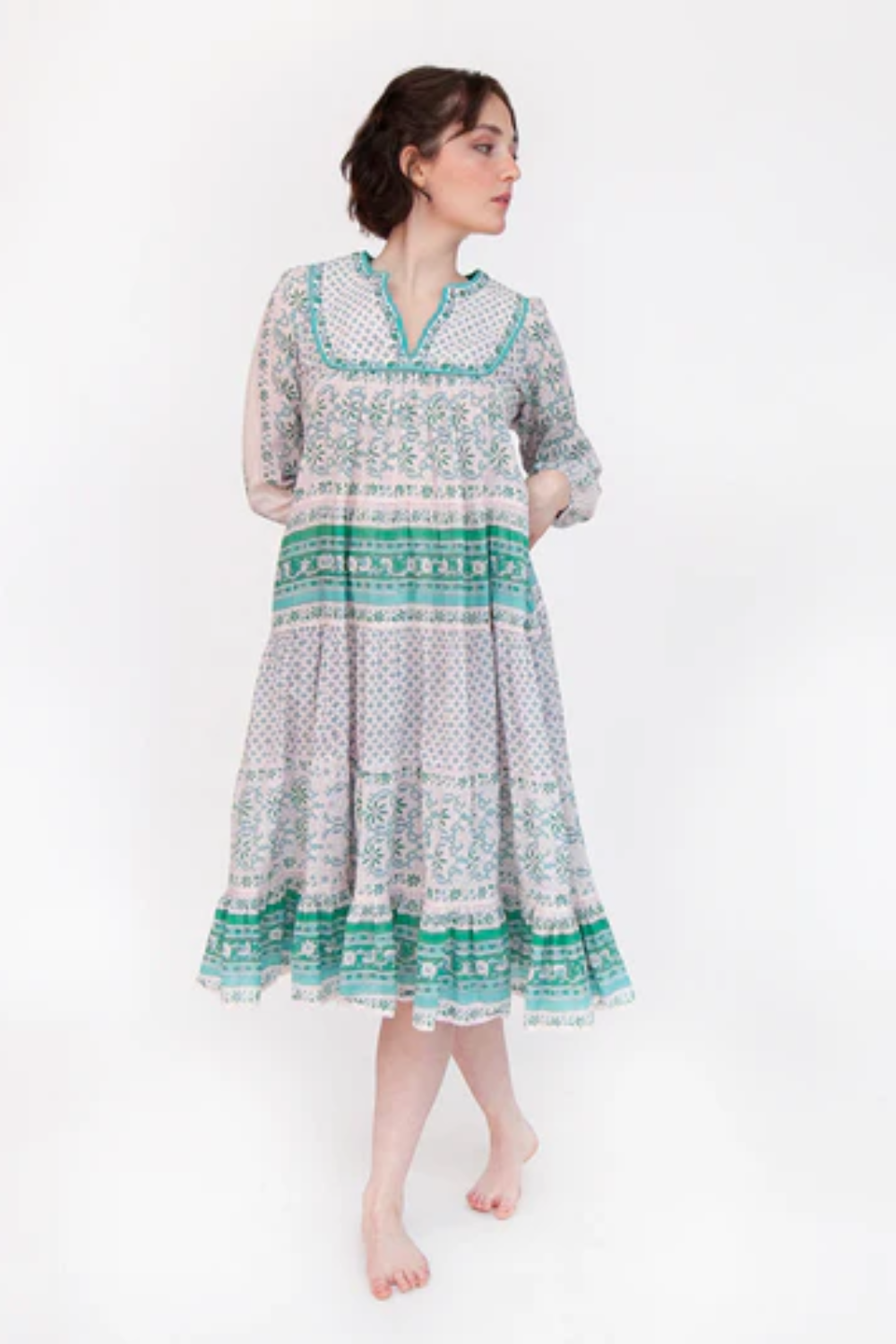 Load image into Gallery viewer, Nitika Nima Dress Quilt, Turquoise
