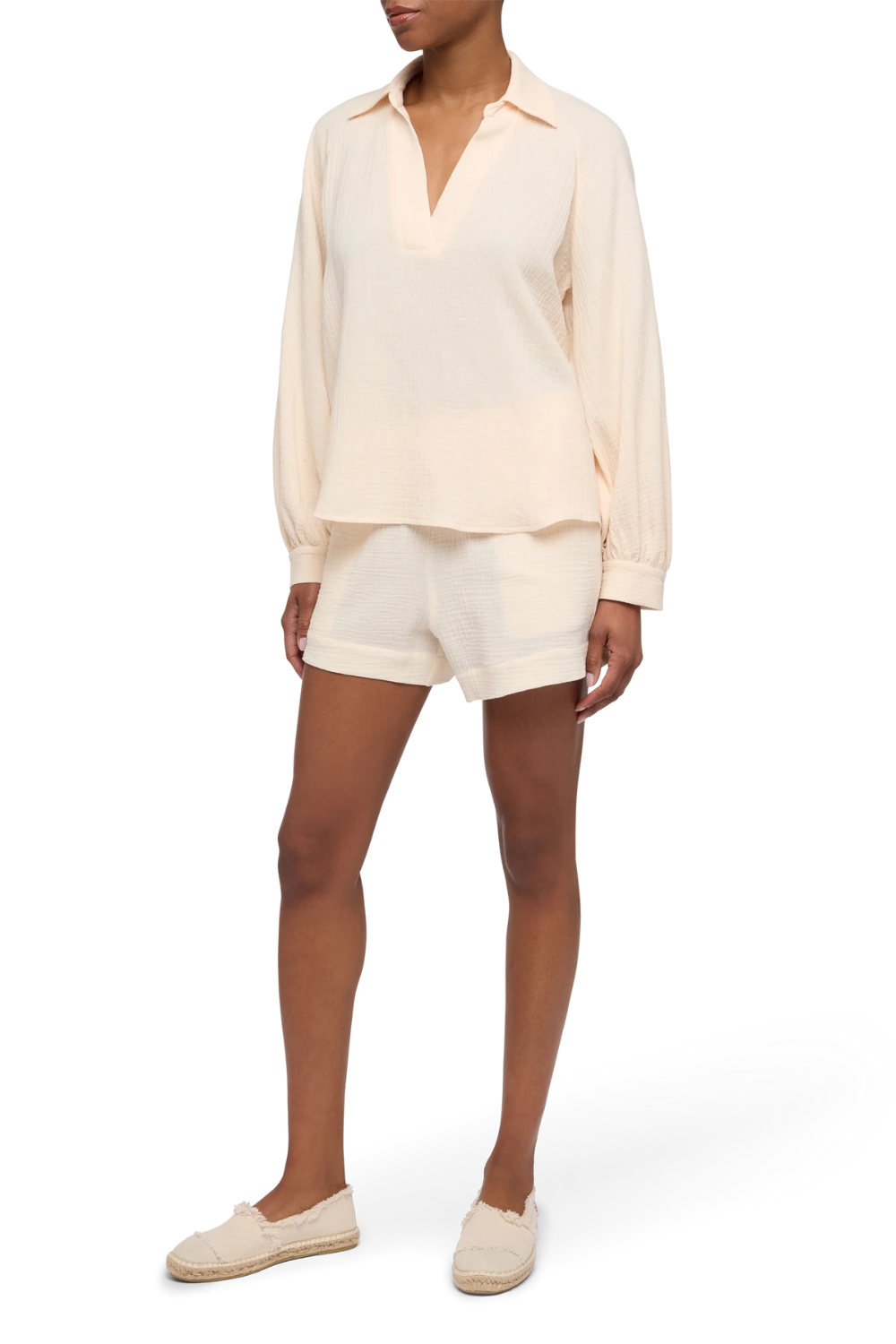 Load image into Gallery viewer, Meave Cotton Muslin Pull Up Short Off White
