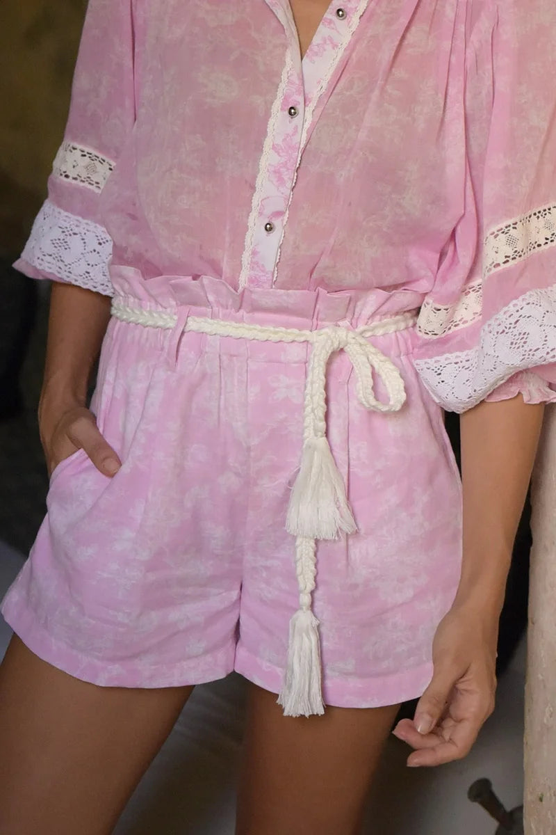 Load image into Gallery viewer, Ilaria Belt Short Pink - Shorts
