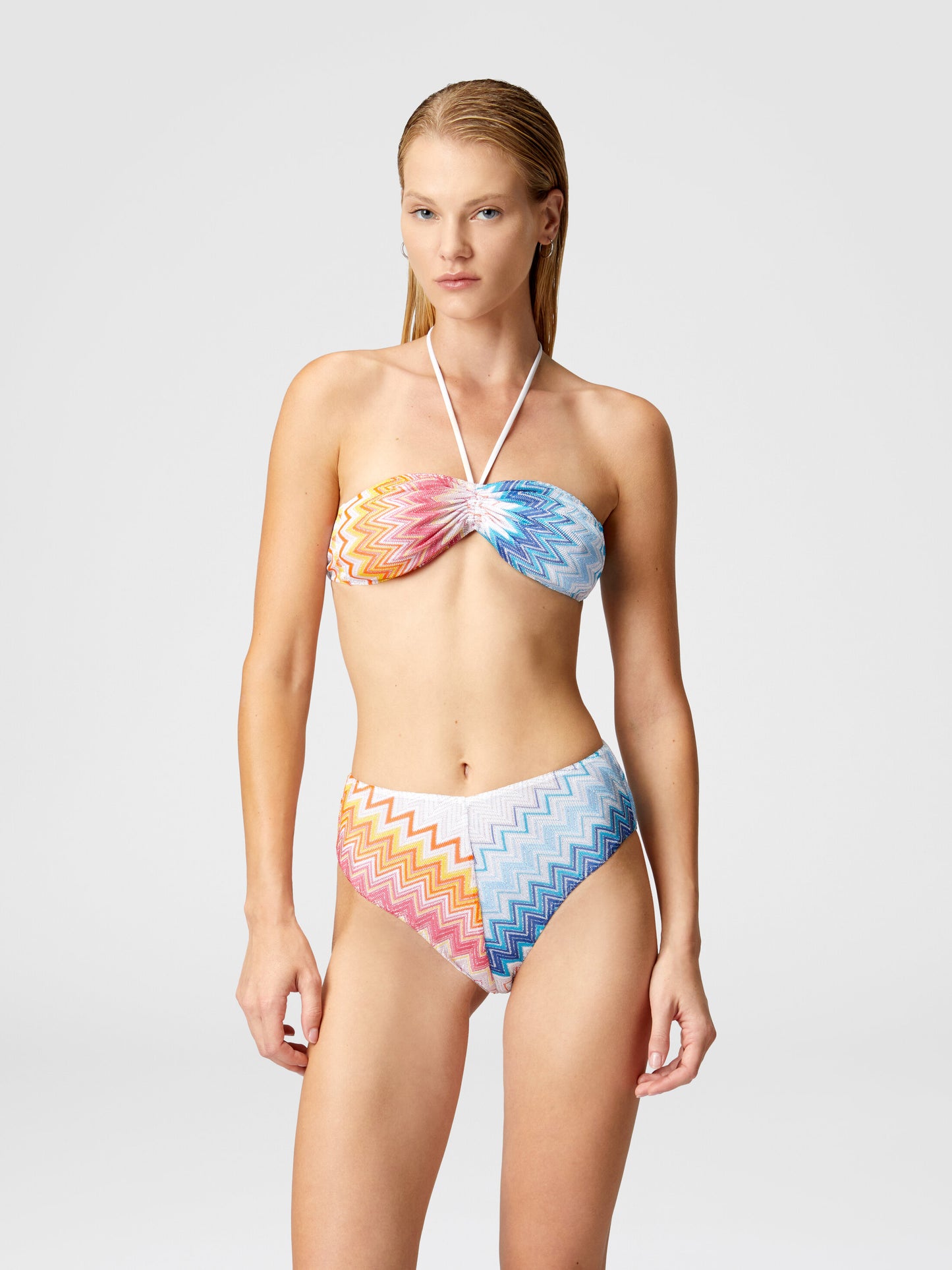 Load image into Gallery viewer, Bandeau Bikini In Zig Zag Lame Viscose Blend Shaded Fuchsia/Blue
