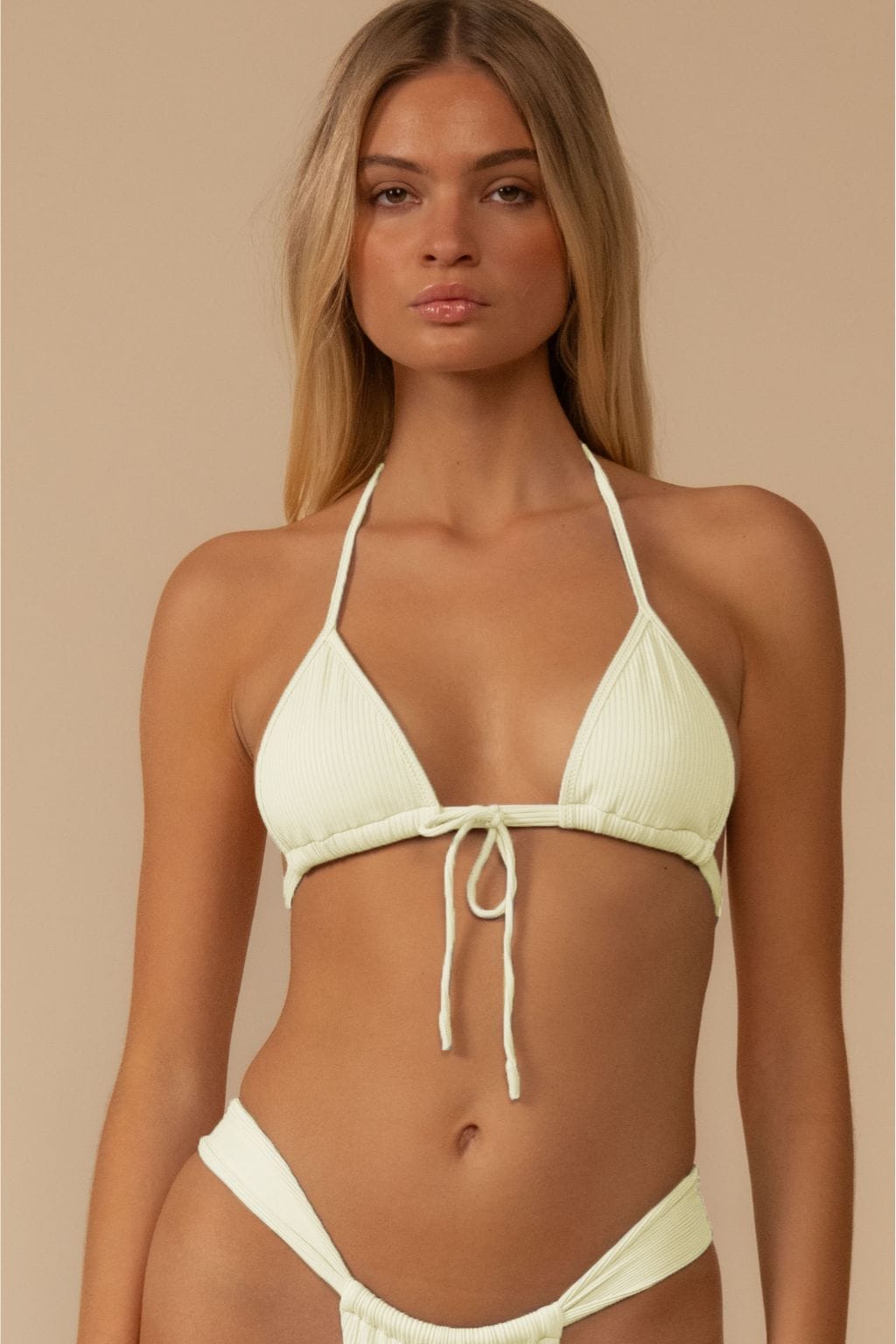 Load image into Gallery viewer, Cream Rib Binded Emma Top
