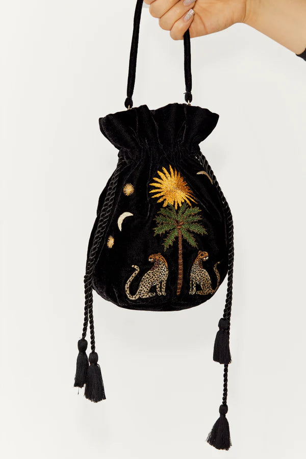 Running Wild Pouch Bag